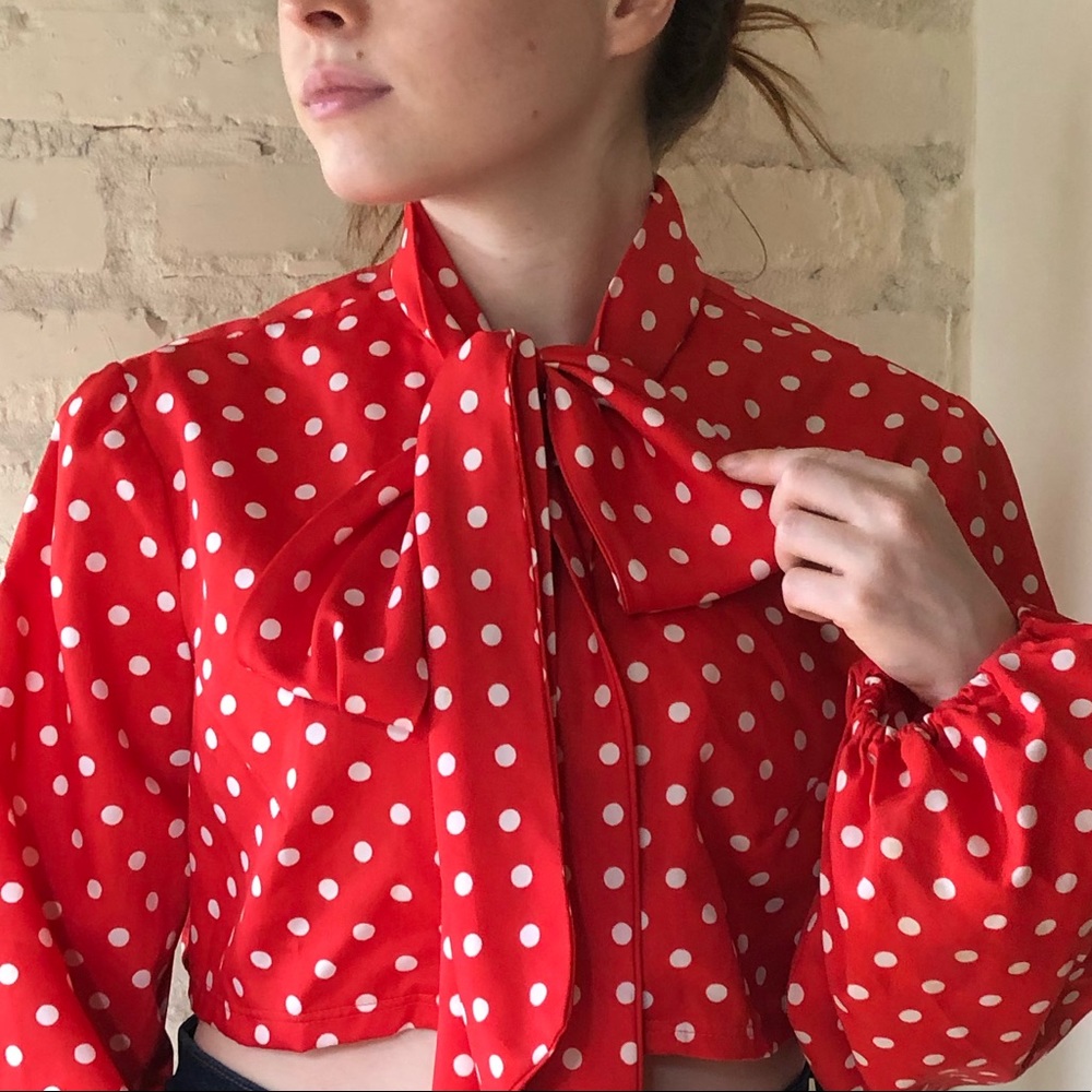 Bow Polka Dot Crop Top 🤍❤️